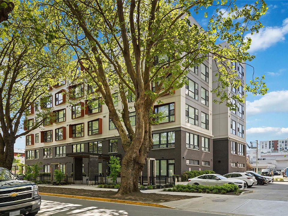 1st image of 629 Speed Ave #212