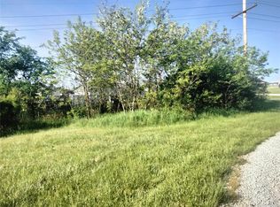 4 Ashley Ln #6, Hawk Pt, MO 63349