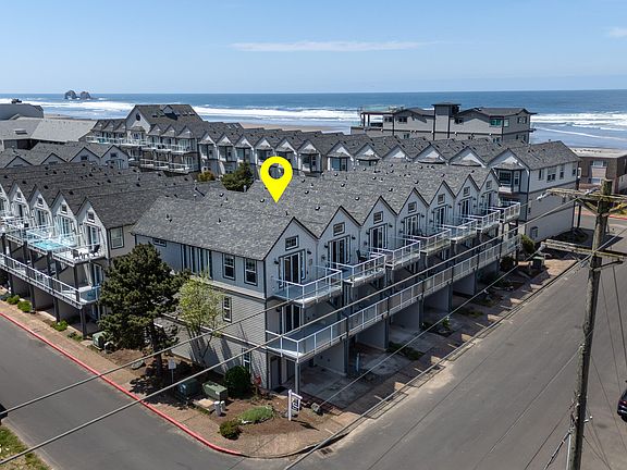 2nd image of 120 N 3rd Ave