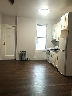 Rented by G2 Realty Group LLC | media 11