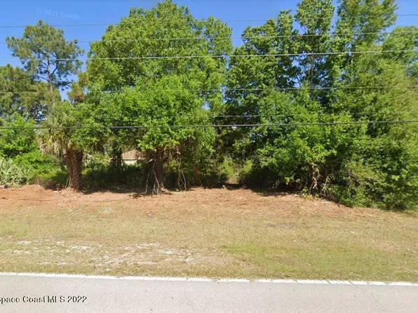 2194 San Filippo Dr SE, Palm Bay, FL 32909