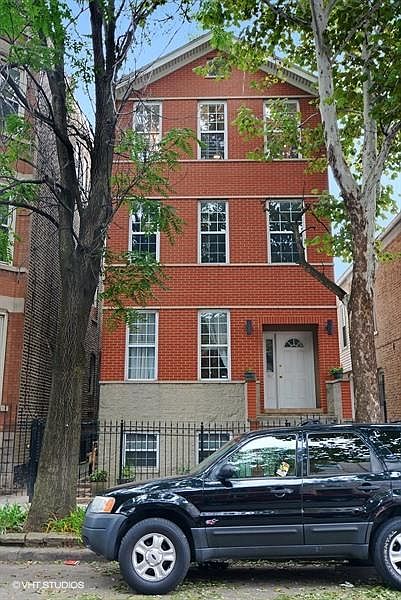 1st image of 817 N Hermitage Ave APT 3