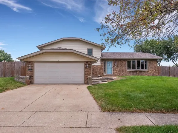 24457 S Tree Ridge Ct, Channahon, IL 60410