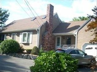 10 Overlook Ave, Woburn, MA 01801