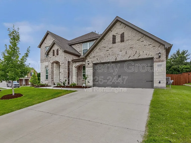 1837 Whispering Pines Dr — Photo 5