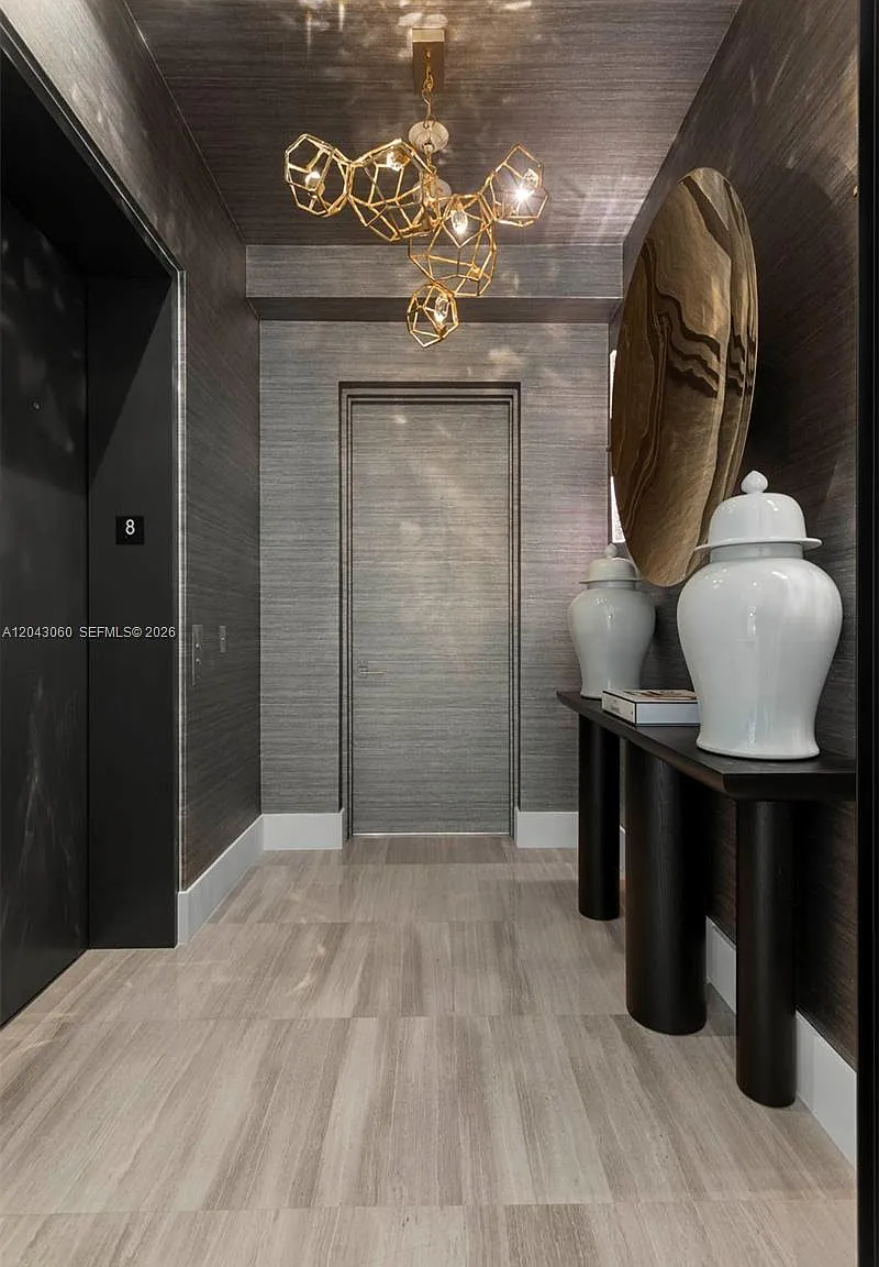 Two Park Grove Condo — Photo 1