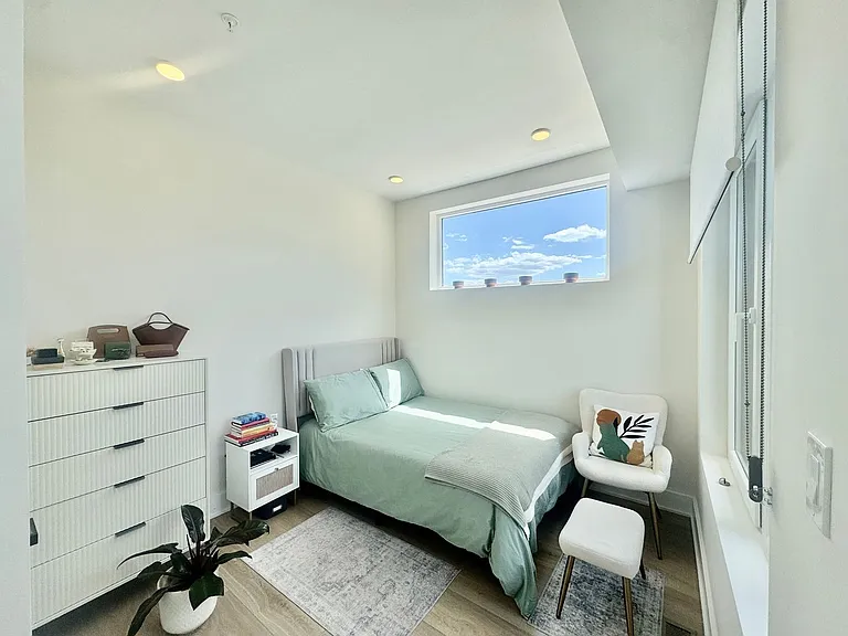 1307 Longfellow St NW #9 — Photo 20