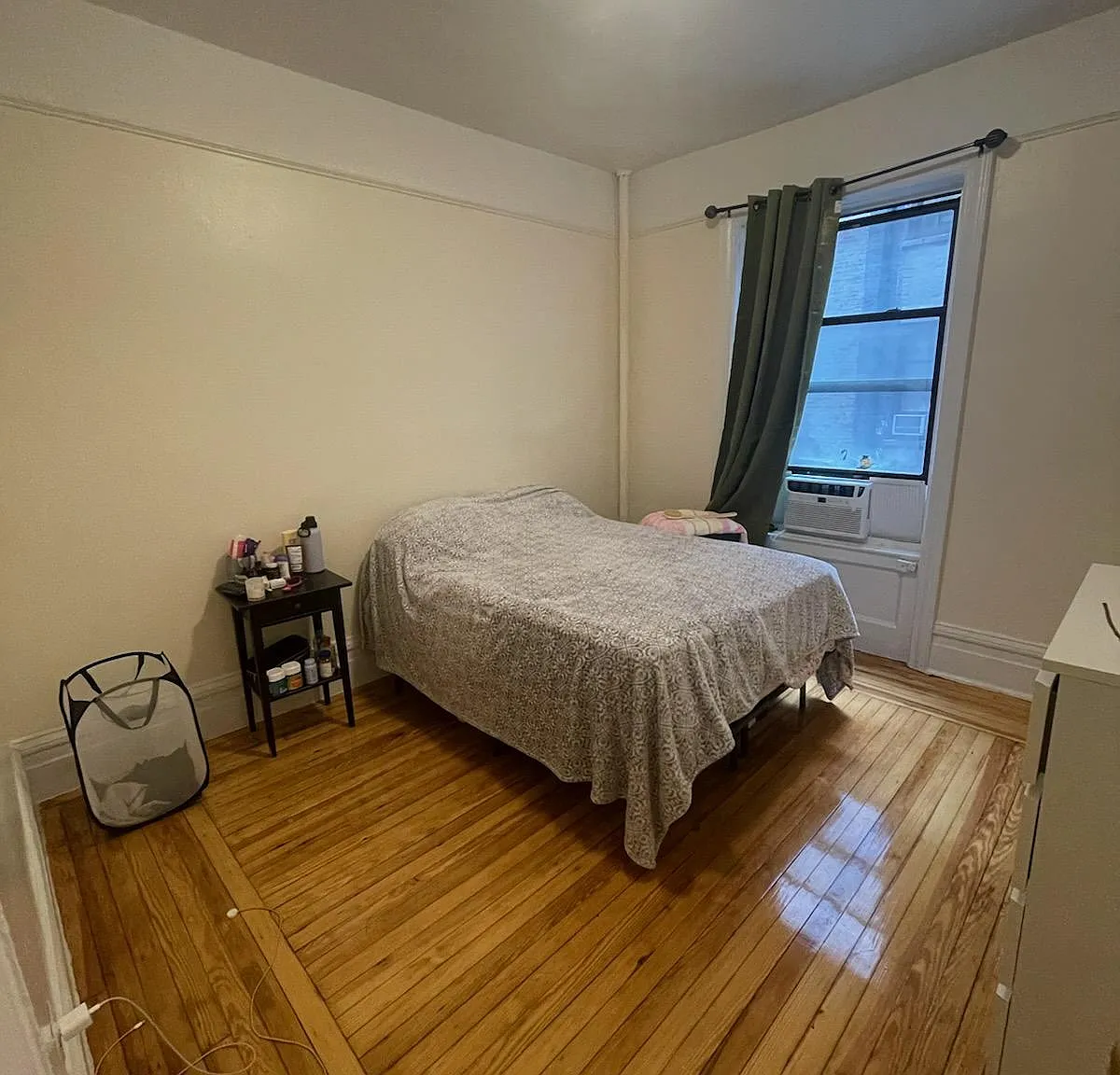 W 146th St, New York — Photo 1