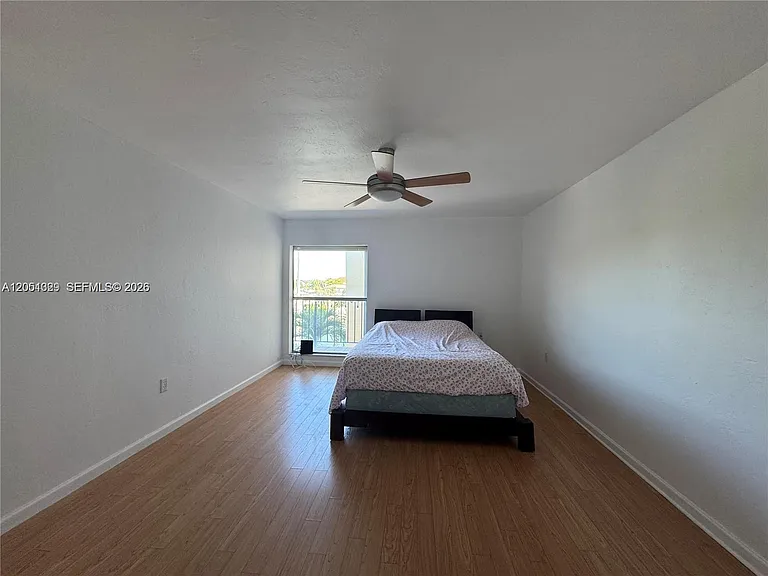 2600 NE 135th St #4J-A — Photo 13