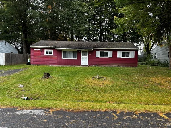 7936 John Huss Ave, Bridgeport, NY 13030