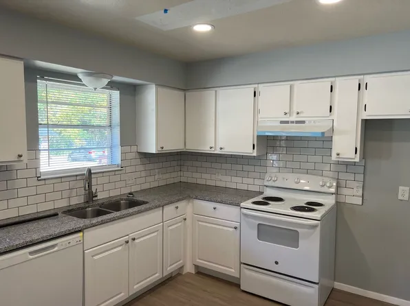 2923 2925 Bernice, 2923-2925 Bernice St #2923, Longview, TX 75604