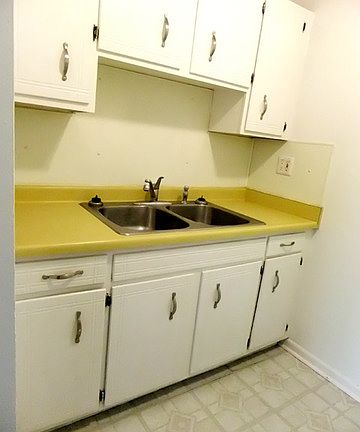 5th image of 508 Lincoln Ave APT 204