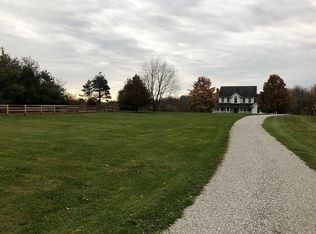 3808 Lewis Center Rd, Lewis Center, OH 43035