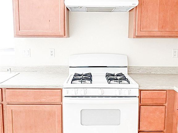 5th image of 49850 Visnaga Ave #2
