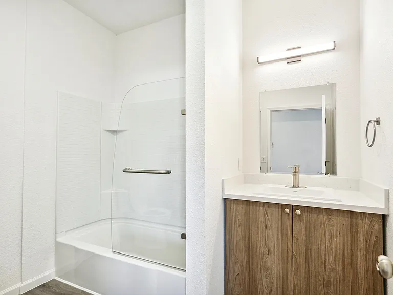 Tran Villa Apartments — Photo 8