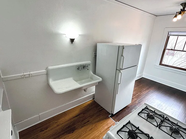 115 Bedford St SE — Photo 11