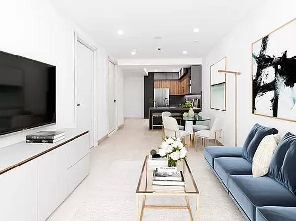 19 Hausman Street image 1 of 12