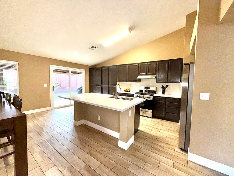 3349 Gaswell Ln — Photo 3