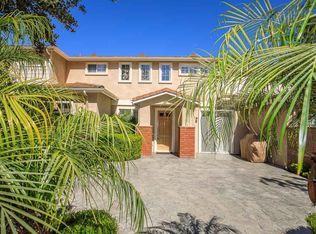 71 Greenmeadow Dr, Thousand Oaks, CA 91320