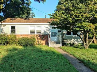 1 Kilbride Ct, Chesapeake, VA 23325