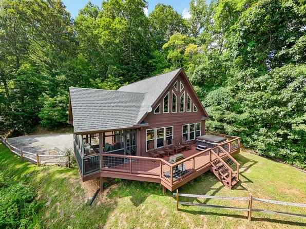 525 Friendship Walk, Bryson City, NC 28713