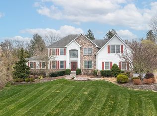 2285 Valley Rd, Jamison, PA 18929