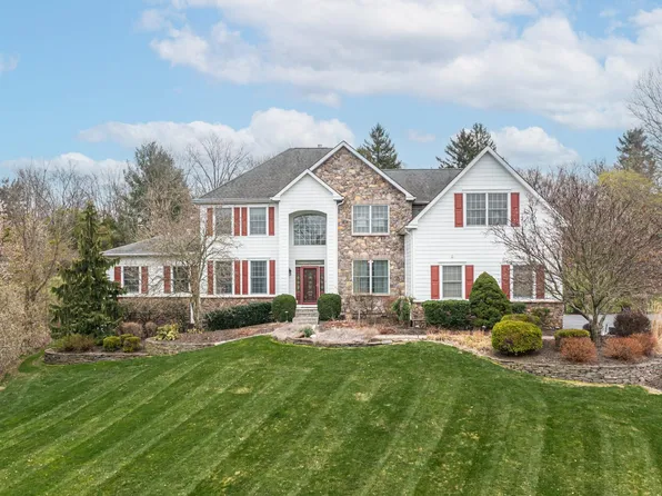 2285 Valley Rd, Jamison, PA 18929