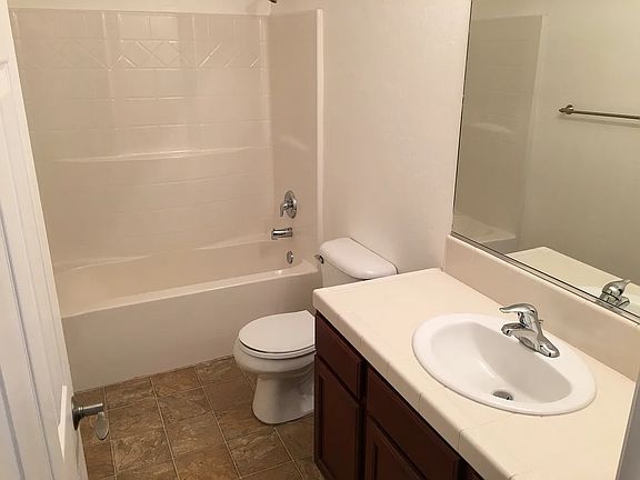3rd image of 6443 E Woodward Ave