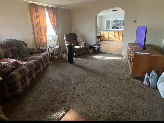 2nd image of 760 S 6th Ave