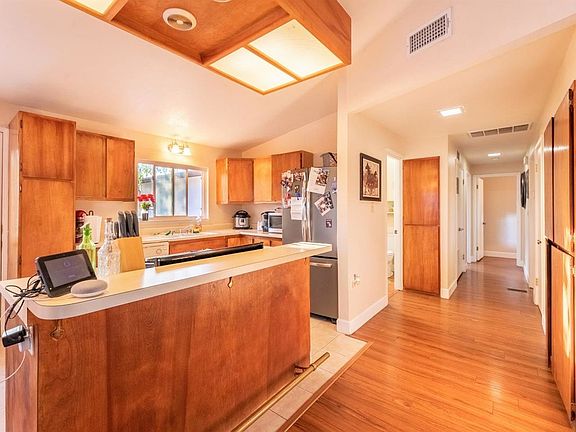 4th image of 6539 Varnum Way