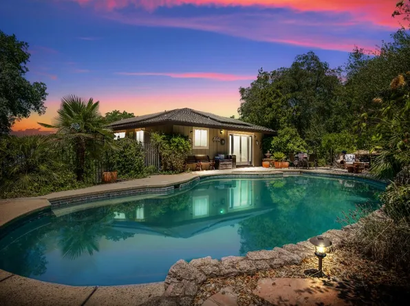 3120 Royal Dr, Cameron Park, CA 95682