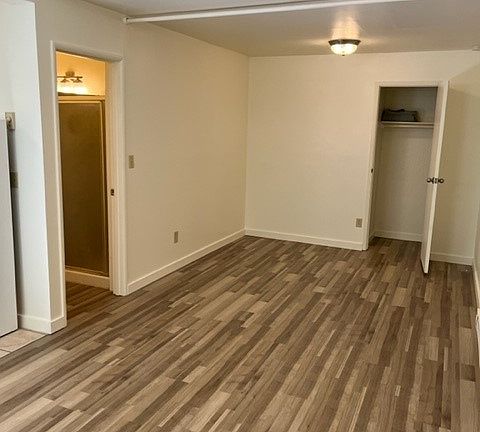 2nd image of 2537 13th Ave W #B