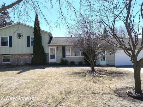 1415 W North Union Rd, Auburn, MI 48611