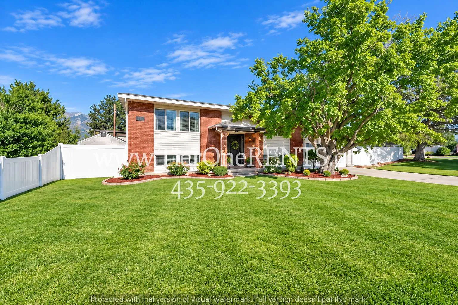4 bed, 2.0 bath, 1920 sqft, $2,295 — Photo 2