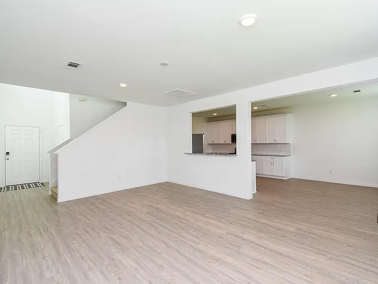 23923 Escardilla Dr — Photo 8
