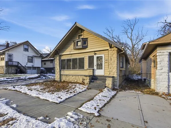 2814 Indiana Ave, Kansas City, MO 64128