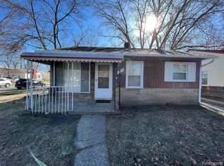 22850 Rosewood Ave, Oak Park, MI