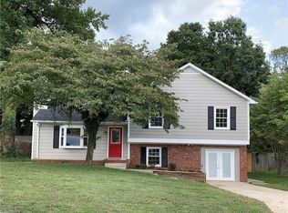 1210 Haverhill Dr, Greensboro, NC 27405