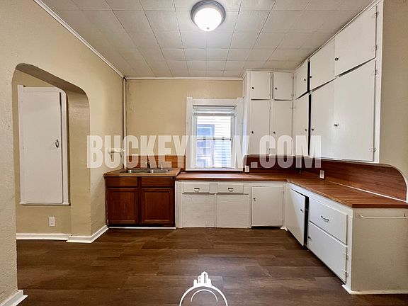 4th image of 2607 Chestnut St
