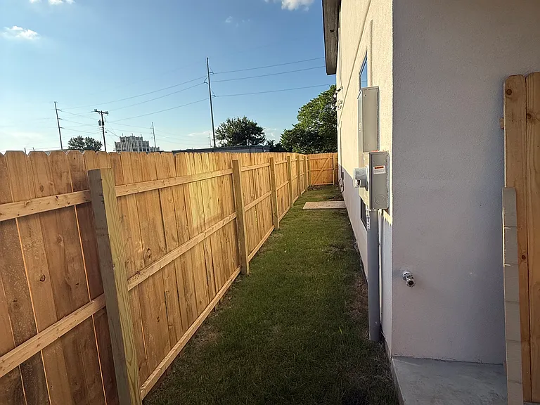 1212 NW 3rd St #A — Photo 13
