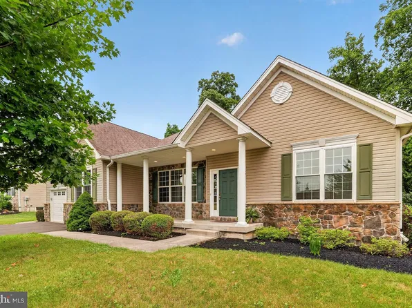 804 Myrtles Way, Perkasie, PA 18944