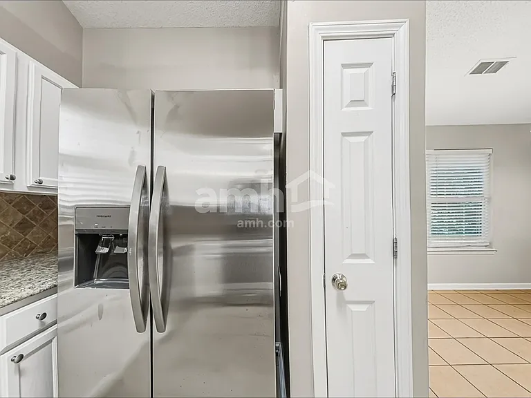 3276 Peach Ct NW — Photo 4