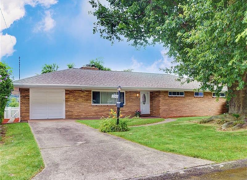 1st image of 2203 Pleasant Dr