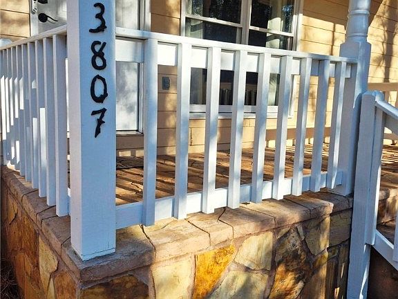 3rd image of 3807 Smithonia