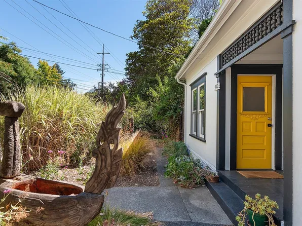 812 Tupper Street, Santa Rosa, CA 95404