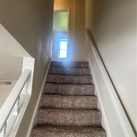 605 Monticello Dr — Photo 8