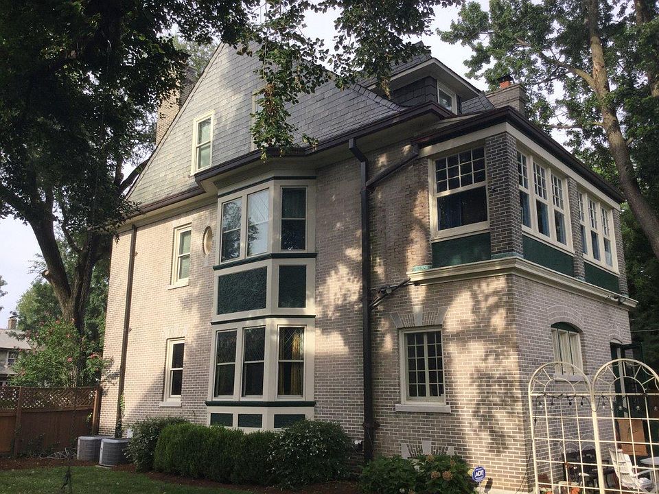 2nd image of 3145 Russell Blvd