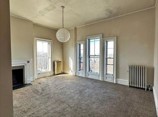 32 Deering St #8, Portland, ME 04101