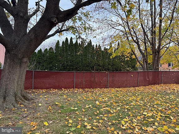 3rd image of 34 Clayton Ave