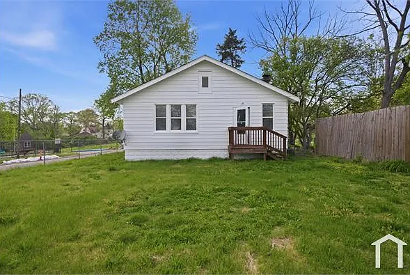 1600 Purdue Ave — Photo 19